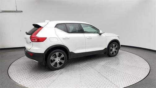 2021 Volvo XC40 T5 Inscription
