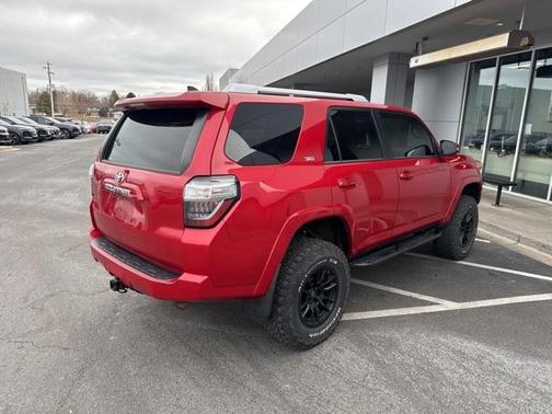 2018 Toyota 4Runner SR5