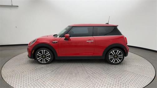 2023 MINI Hardtop BASE