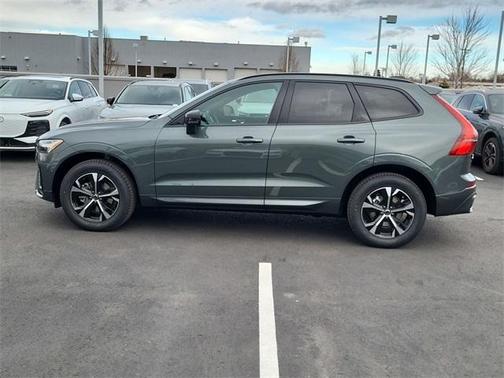 2026 Volvo XC60 B5 Core