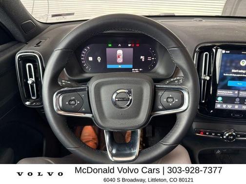 Crystal White Metallic 2023 Volvo XC40 Recharge Pure Electric Twin Core