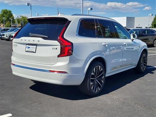 2026 Volvo XC90 B6 Ultra 7-Seater