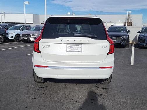 2026 Volvo XC90 B6 Plus 7-Seater