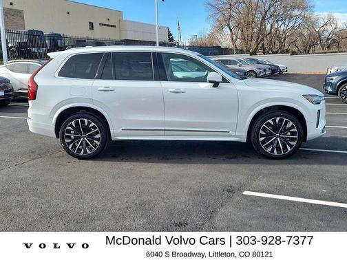 Crystal White Pearl 2026 Volvo XC90 B6 Plus 7-Seater