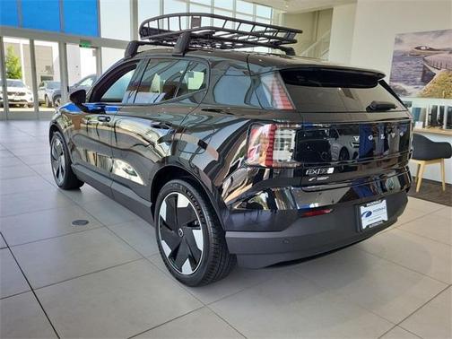 2025 Volvo EX30 Twin Motor Plus