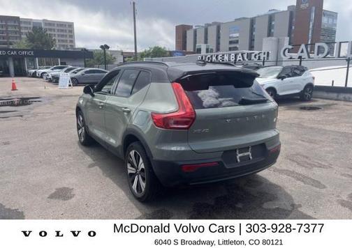 Sage Green Metallic 2023 Volvo XC40 Recharge Pure Electric Twin Plus