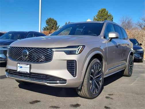 2026 Volvo XC90 B6 Ultra 6-Seater