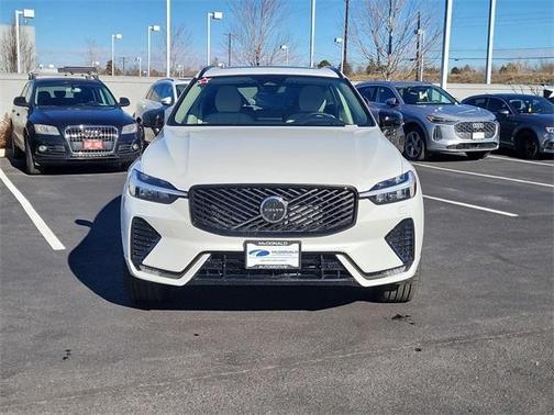 2026 Volvo XC60 B5 Ultra