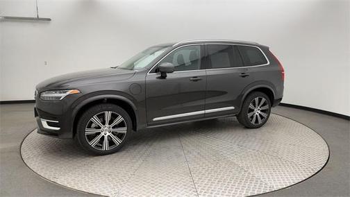 2025 Volvo XC90 Plug-In Hybrid T8 Plus 7-Seater