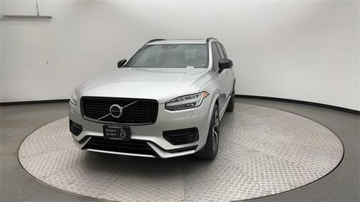 2022 Volvo XC90 Recharge Plug-In Hybrid T8 R-Design Extended Range 7P