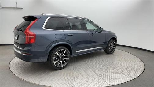2025 Volvo XC90 B6 Plus 6-Seater
