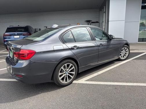 2017 BMW 320 i xDrive