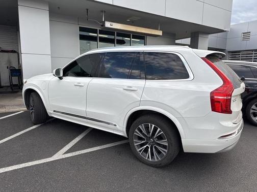 2022 Volvo XC90 Recharge Plug-In Hybrid T8 Inscription Expression Extended Range 6P