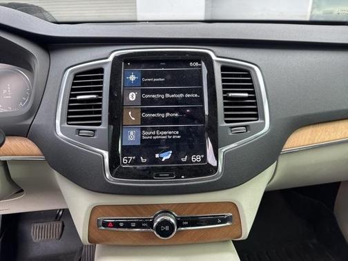 2022 Volvo XC90 Recharge Plug-In Hybrid T8 Inscription Expression Extended Range 6P