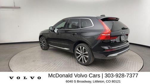 Onyx Black Metallic 2023 Volvo XC60 B5 Ultimate Bright Theme