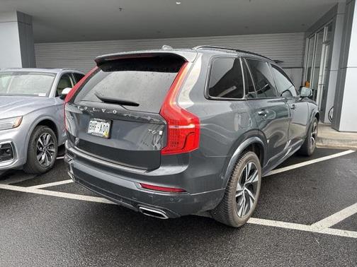 2021 Volvo XC90 T6 R-Design 7 Passenger