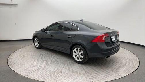 2016 Volvo S60 T5 Premier