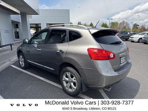 Platinum Graphite 2011 Nissan Rogue SV