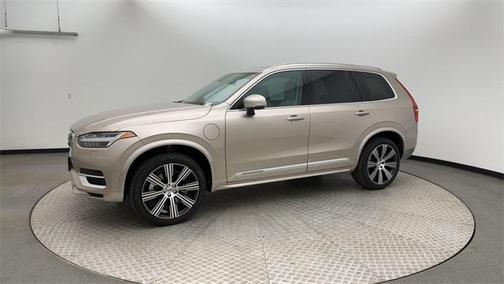 2024 Volvo XC90 Recharge Plug-In Hybrid T8 Plus 6 Passenger