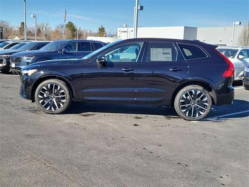 2026 Volvo XC60 B5 Ultra