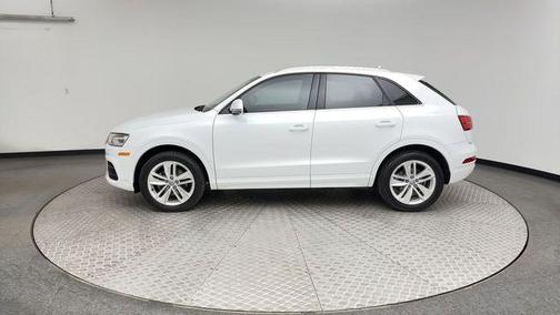 Glacier White Metallic 2017 Audi Q3 2.0T Premium Plus