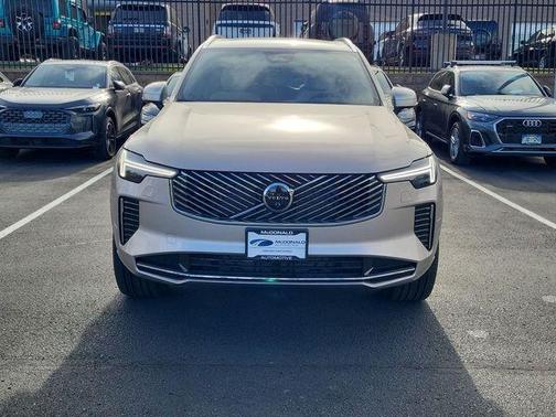 2026 Volvo XC90 B6 Plus 6-Seater