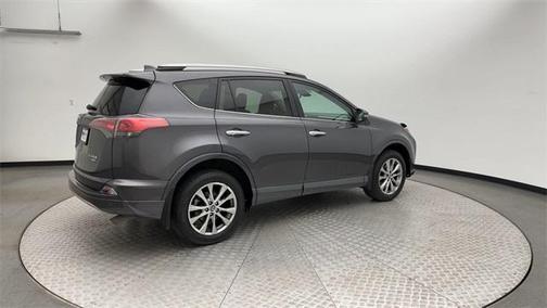 2017 Toyota RAV4 Platinum