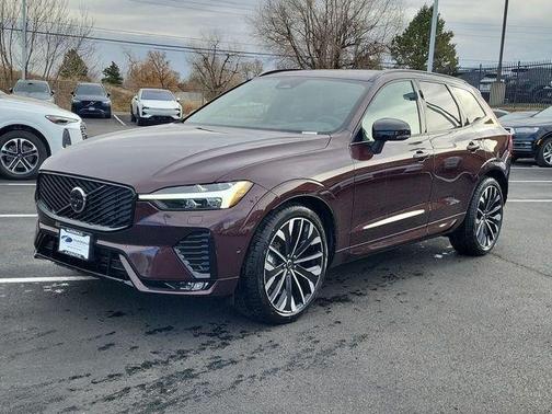 2026 Volvo XC60 B5 Ultra