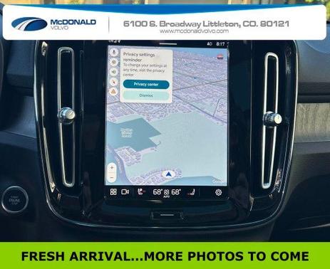 Thunder Gray Metallic 2023 Volvo XC40 B5 Ultimate Dark Theme