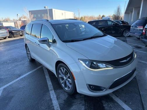 2019 Chrysler Pacifica Limited