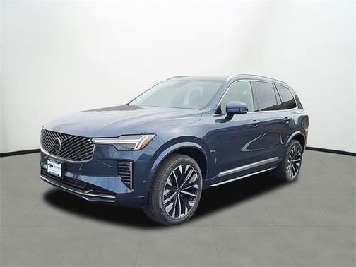2026 Volvo XC90 B5 Plus