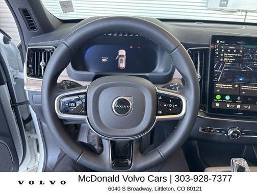 Crystal White Pearl 2026 Volvo XC90 B6 Plus 7-Seater