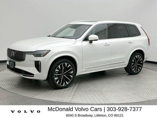 Crystal White Pearl 2026 Volvo XC90 B6 Plus 7-Seater