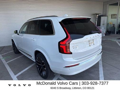 Crystal White Pearl 2026 Volvo XC90 B6 Plus 7-Seater
