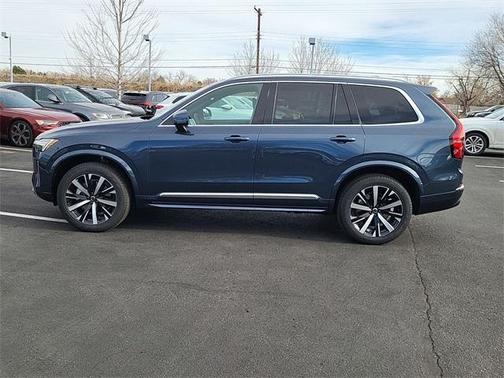 2026 Volvo XC90 B5 Core