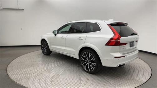 2021 Volvo XC60 T5 Inscription