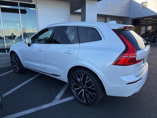 2021 Volvo XC60 T5 Inscription