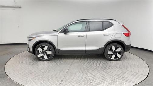 2023 Volvo XC40 Recharge Pure Electric Twin Plus