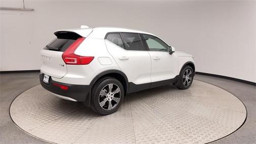 2021 Volvo XC40 T5 Inscription