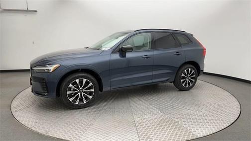 2025 Volvo XC60 B5 Core
