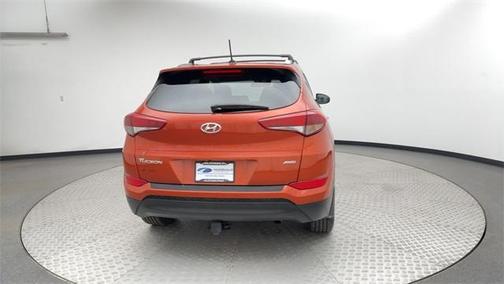 2016 Hyundai TUCSON SE