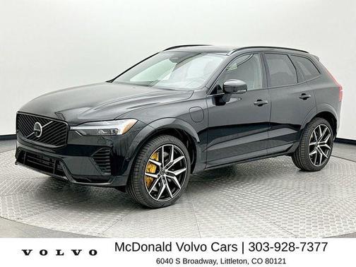 Onyx Black Metallic 2026 Volvo XC60 Plug-In Hybrid T8 Polestar Engineered