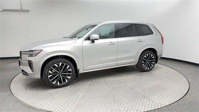 2025 Volvo XC90 B5 Core