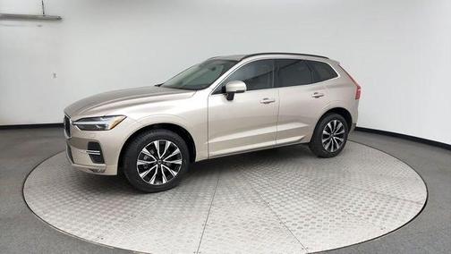2023 Volvo XC60 B5 Core