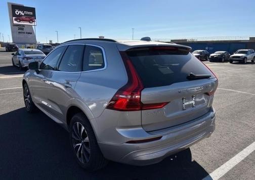 2023 Volvo XC60 B5 Core