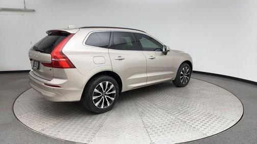 2023 Volvo XC60 B5 Core