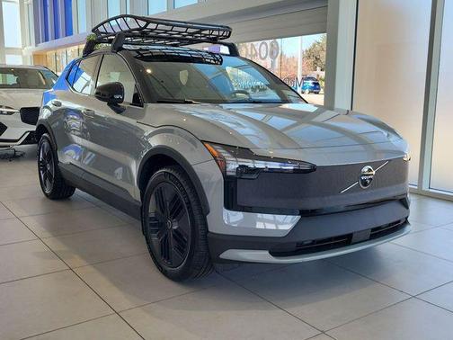 Gray 2026 Volvo EX30 TWIN MOTOR CROSS COUNTRY ULTRA