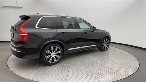2025 Volvo XC90 B6 Ultra