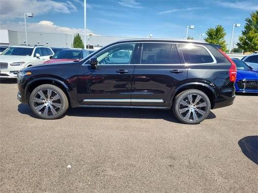 2025 Volvo XC90 B6 Ultra