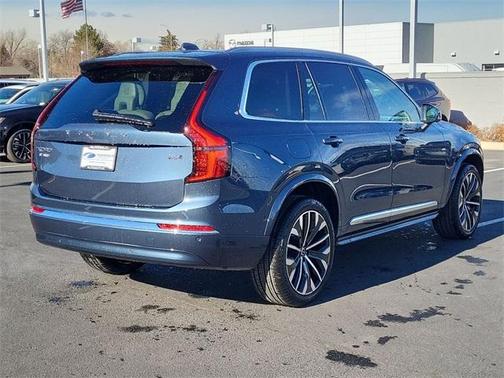 2026 Volvo XC90 B6 Ultra 7-Seater